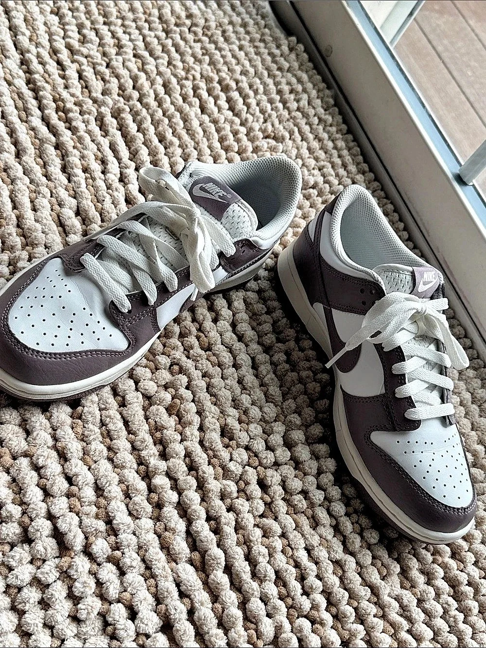 Nike Dunk Low Sneakers White & Purple US 7Y Like New